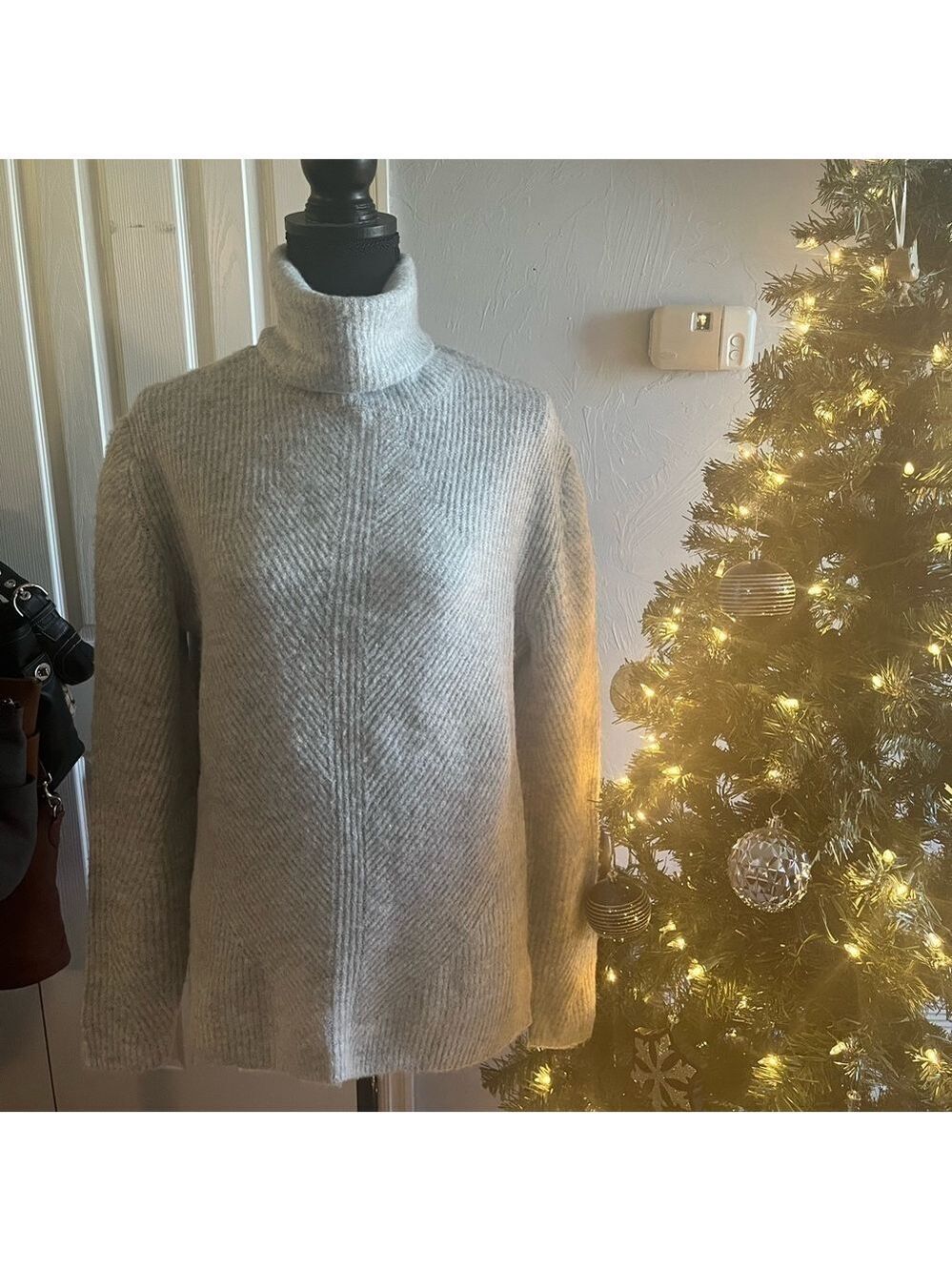 NWT Sweet Romeo Heathered Hi Lo Gray Sweater Size Medium